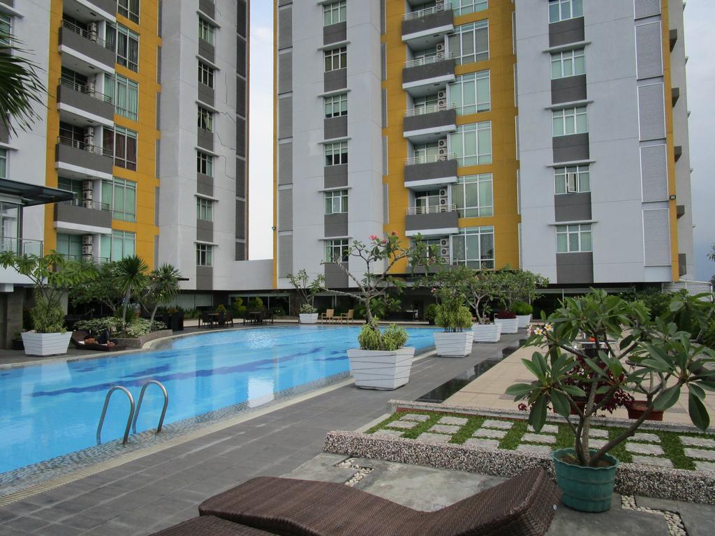 Royal Suite Condotel Медан Экстерьер фото